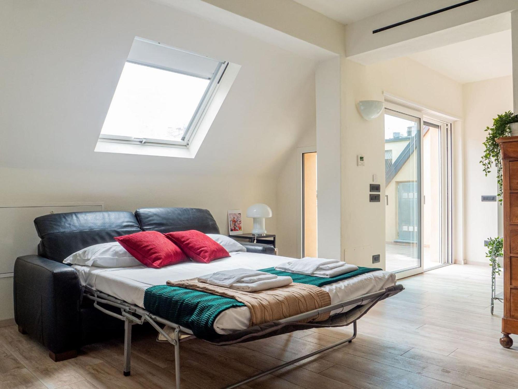 The Best Rent - Attic With Terrace In Milan Downtown Exterior photo