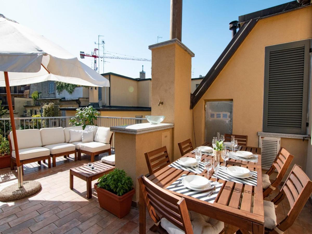 The Best Rent - Attic With Terrace In Milan Downtown Exterior photo